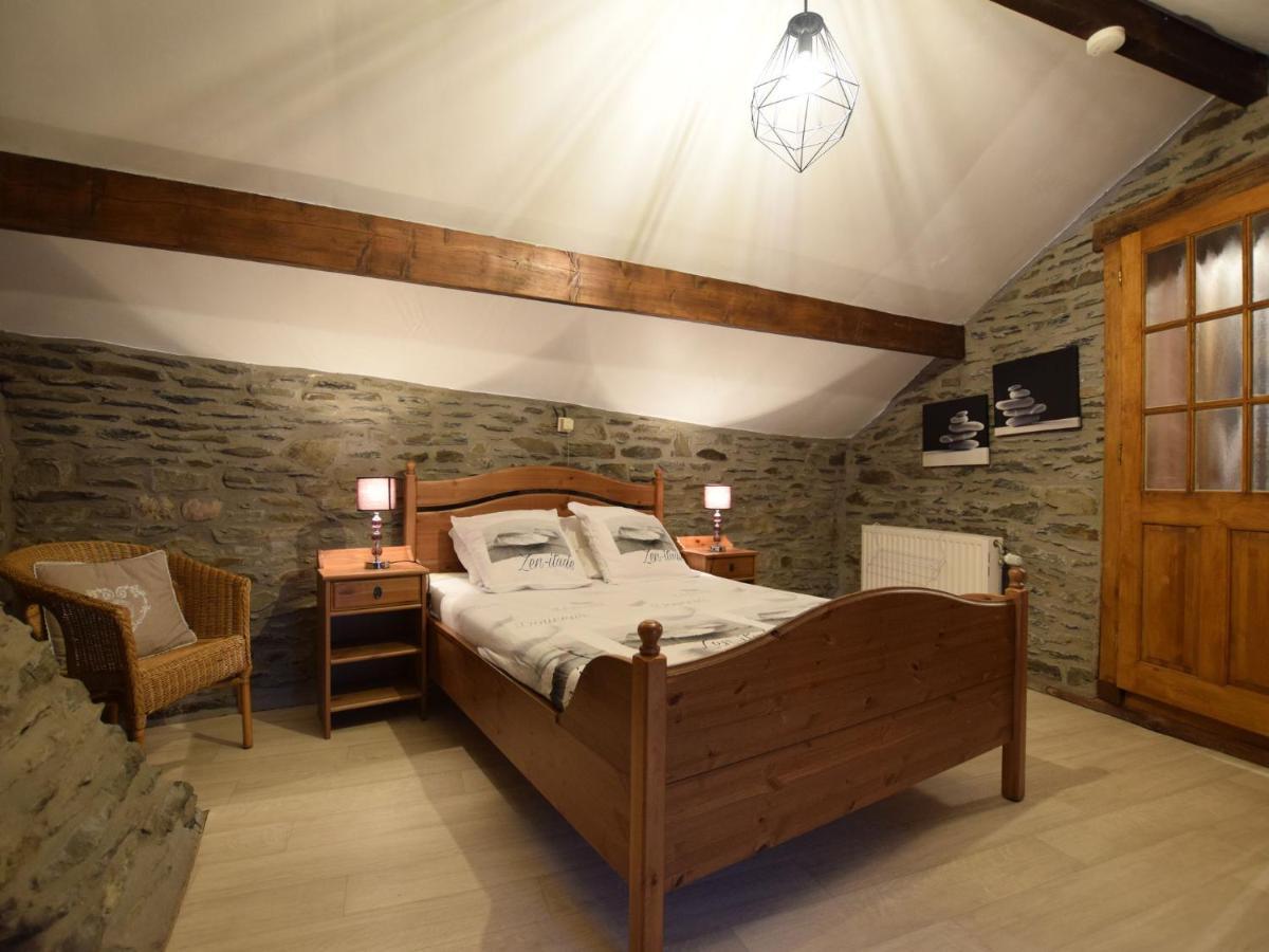 Independant Gite At The Calm Way In The Center Houffalize Bagian luar foto